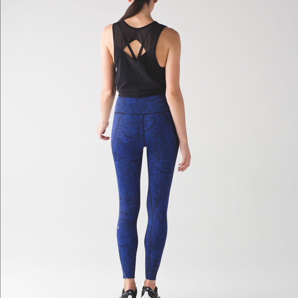 Lululemon 7/8 Like Nothing tight